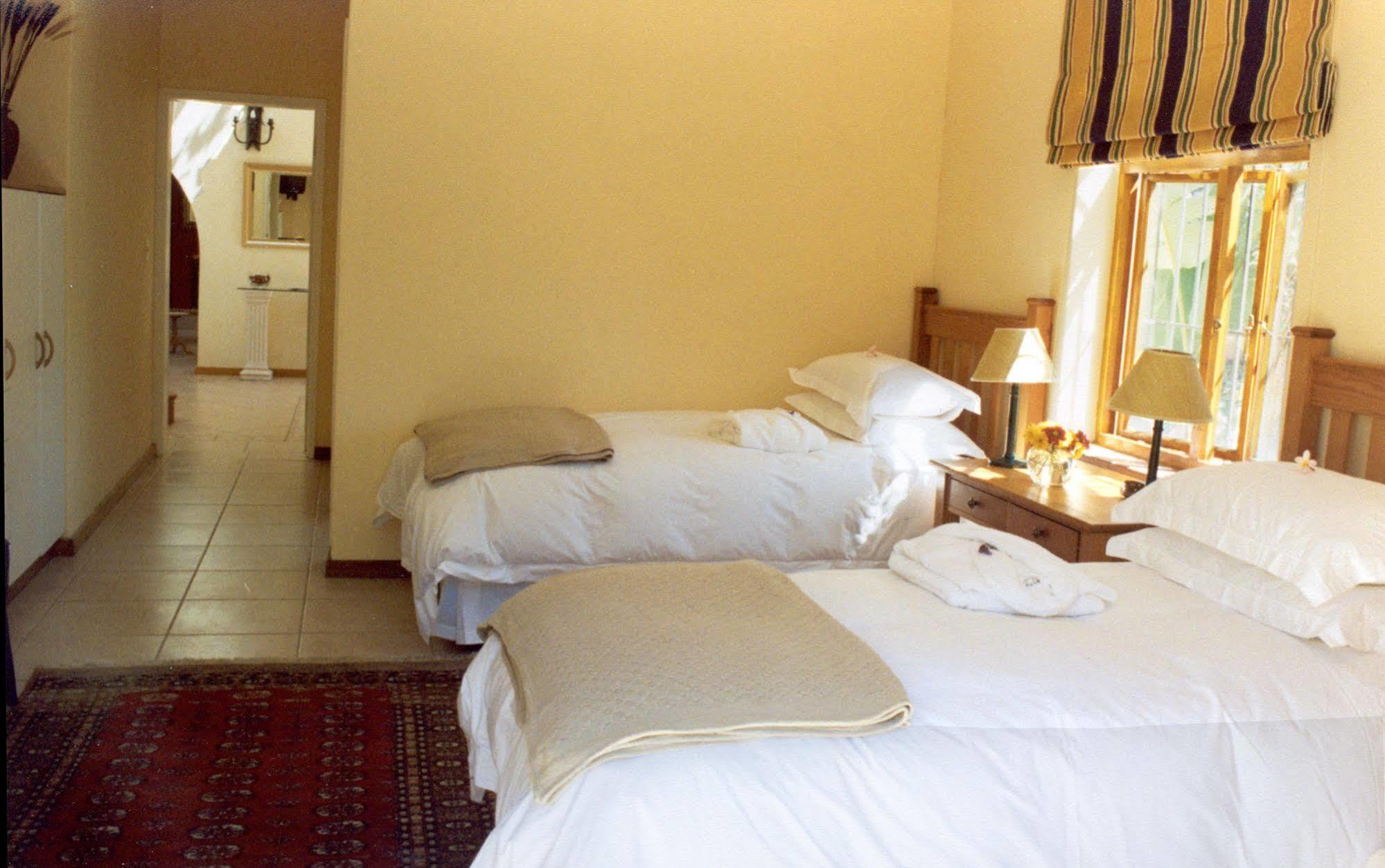 A Tuscan Villa Guest House Fish Hoek Zewnętrze zdjęcie